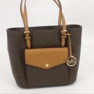 Michael Kors Jet Set Large Pocket Multifunction Tote, Brown/Acorn